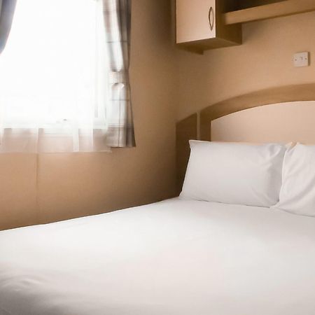 Eastern Beach Caravan Park Кейстер-он-Си Экстерьер фото